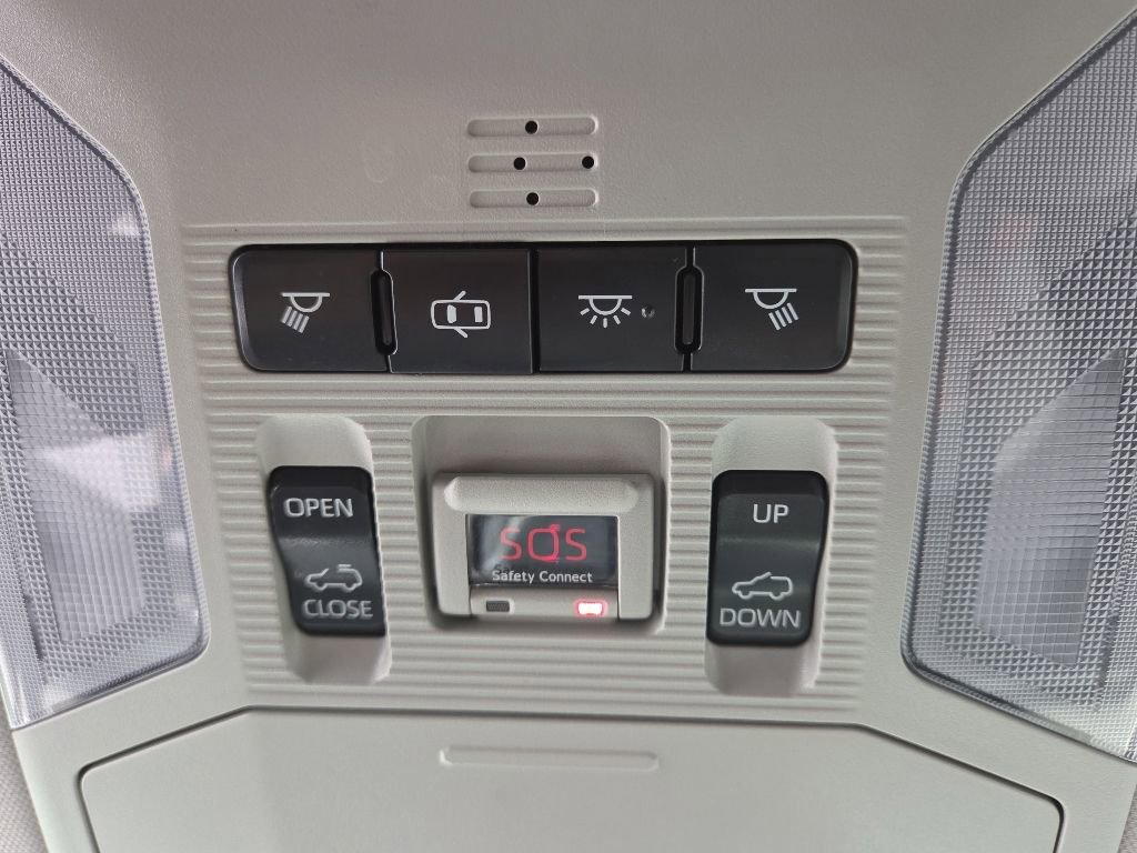 Used 2019 Toyota RAV4 XLE w/ Convenience Package AWD/4WD image 26