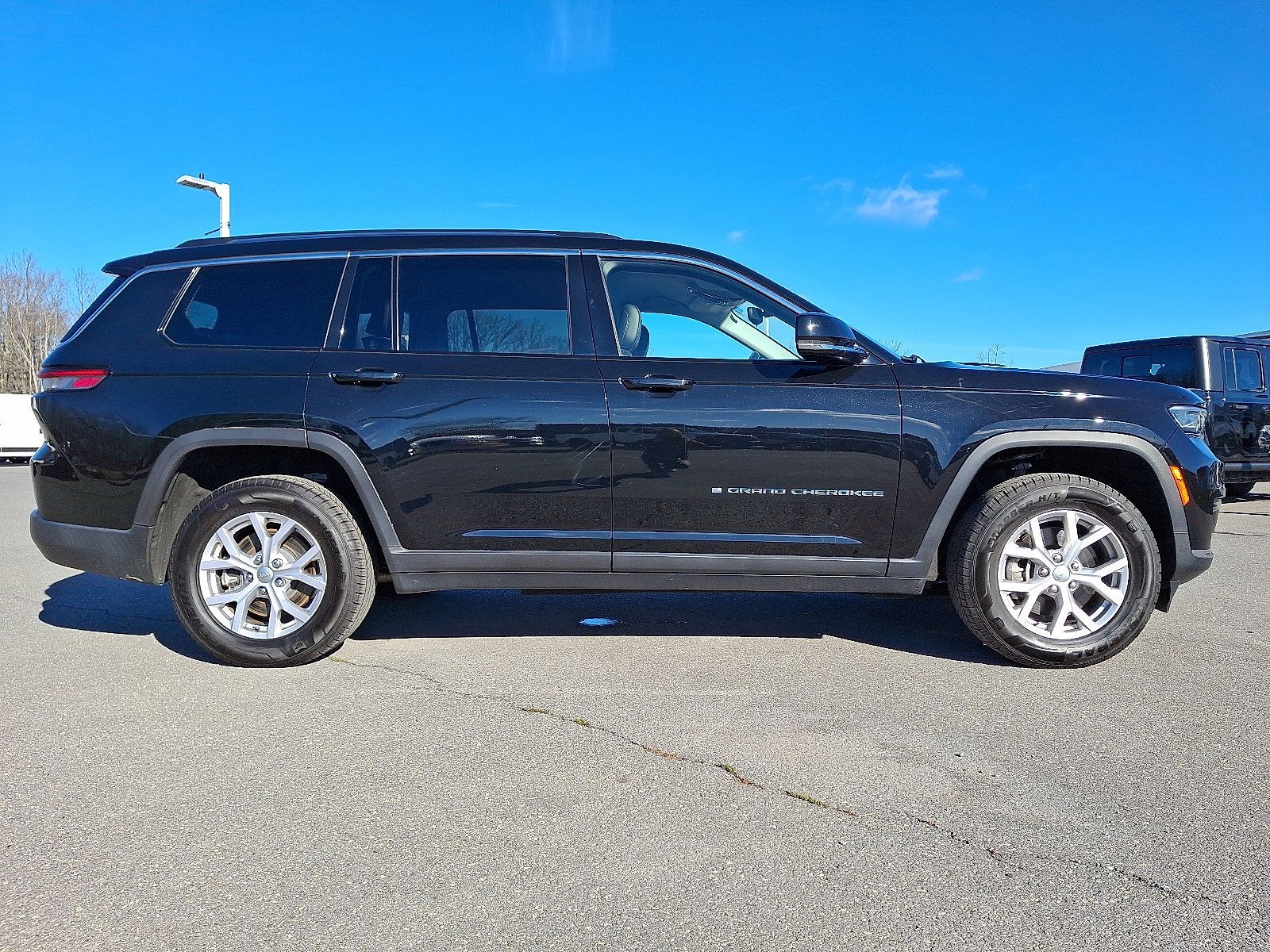Used 2021 Jeep Grand Cherokee L Limited image 7