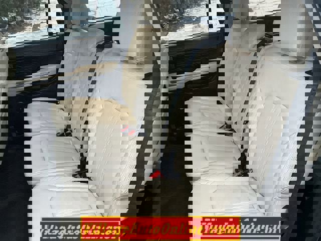 Used 2021 Ford Expedition Platinum image 28