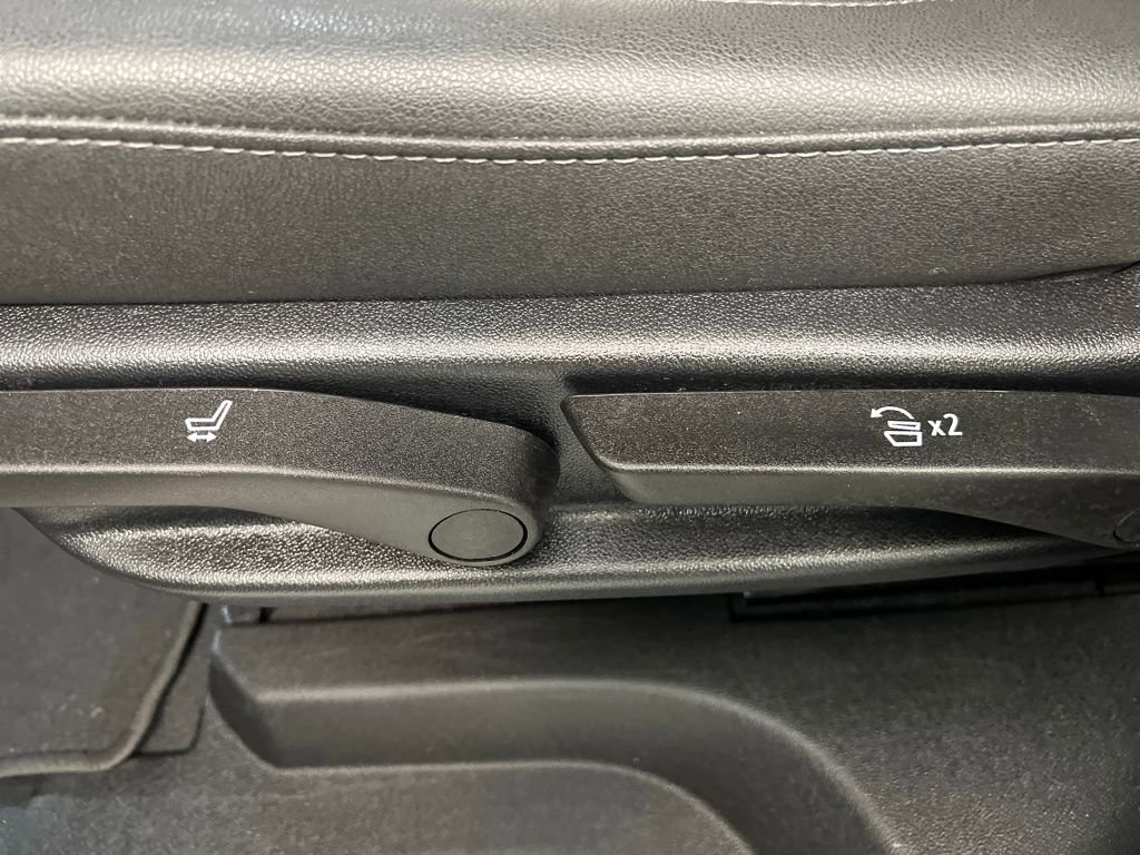 Used 2025 Chevrolet Tahoe Z71 image 14