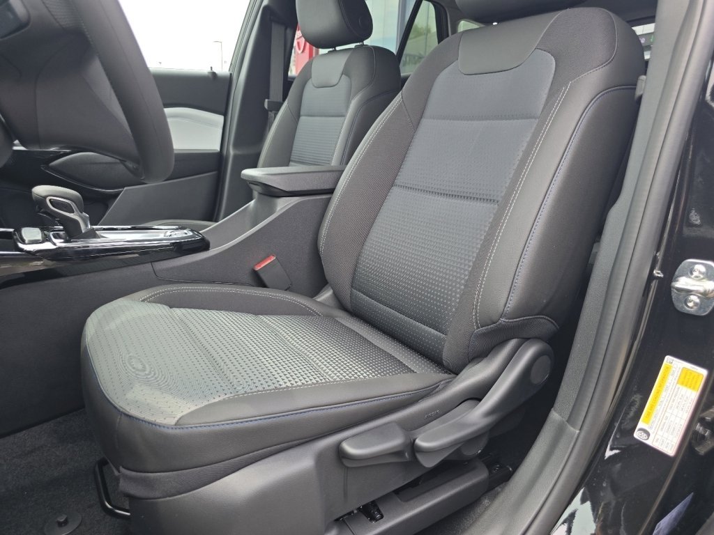 New 2026 Chevrolet Trax LT FWD image 20