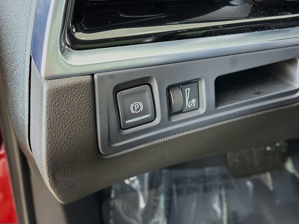 Used 2023 Cadillac XT6 Premium Luxury image 34