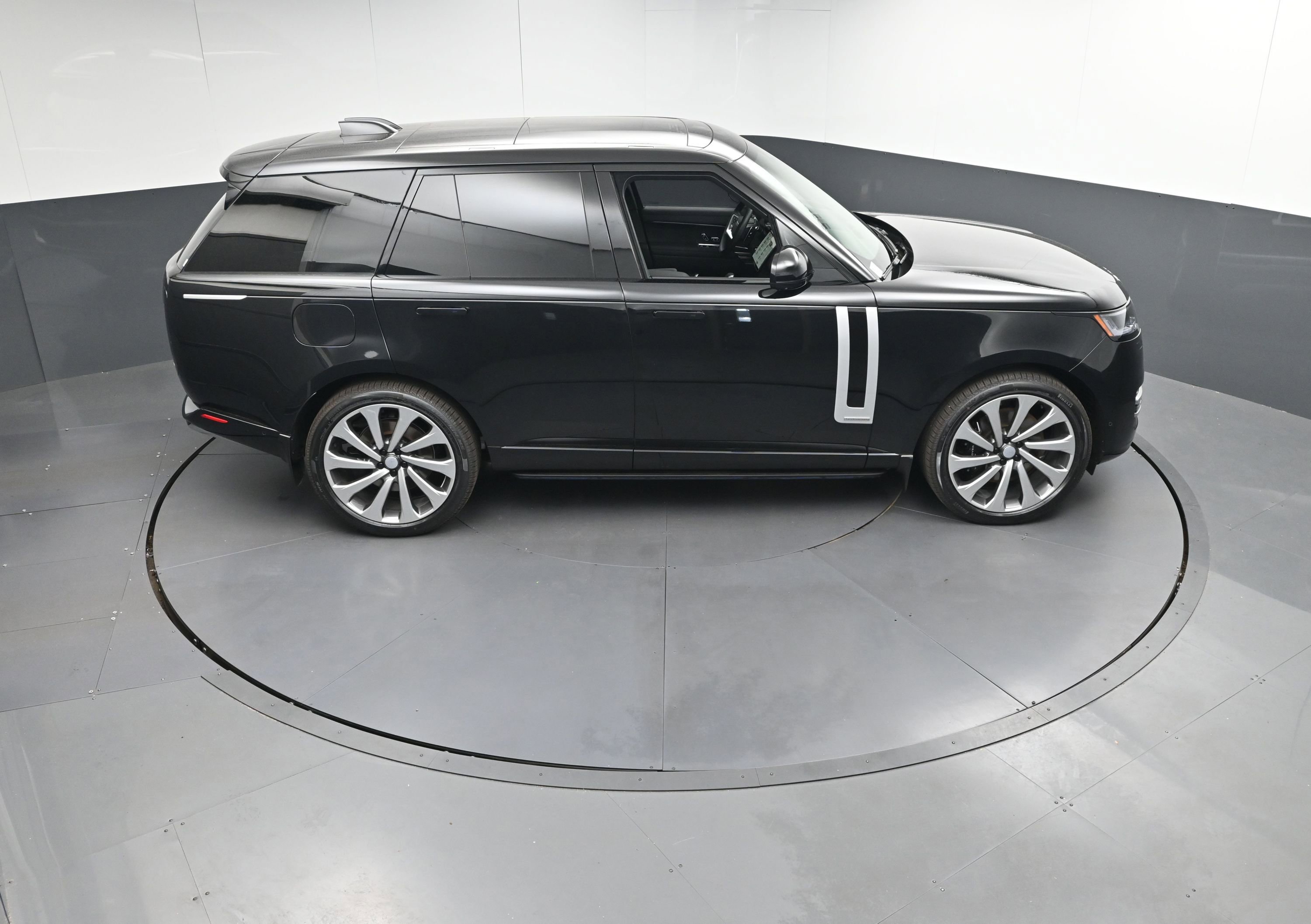 New 2025 Land Rover Range Rover Autobiography image 37