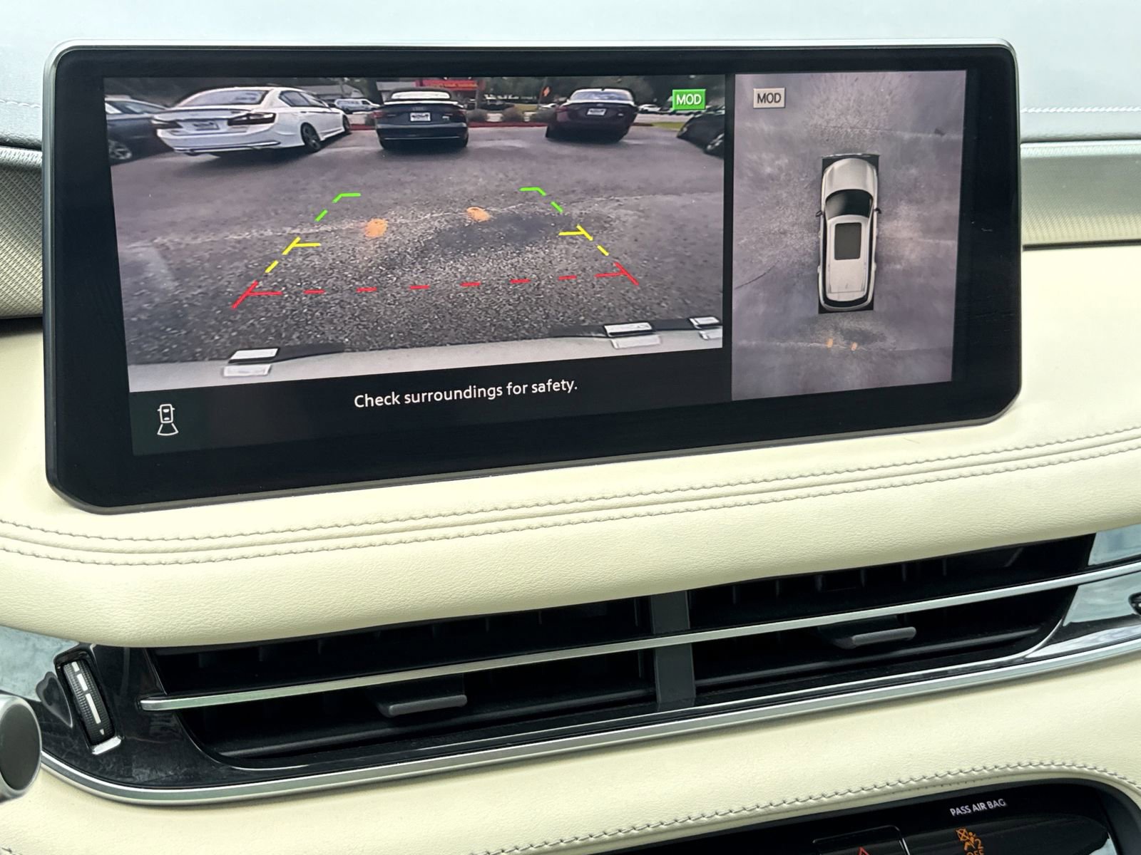 Used 2023 INFINITI QX60 Luxe w/ Cargo Package FWD image 27