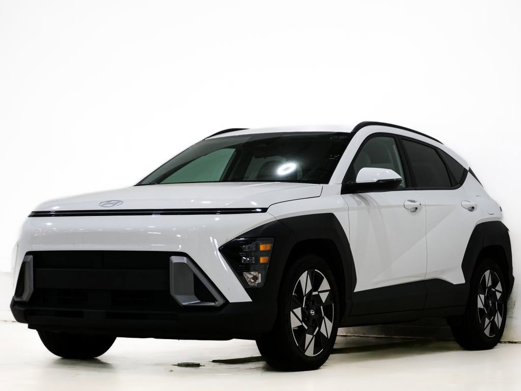 Used 2025 Hyundai Kona SEL image 3