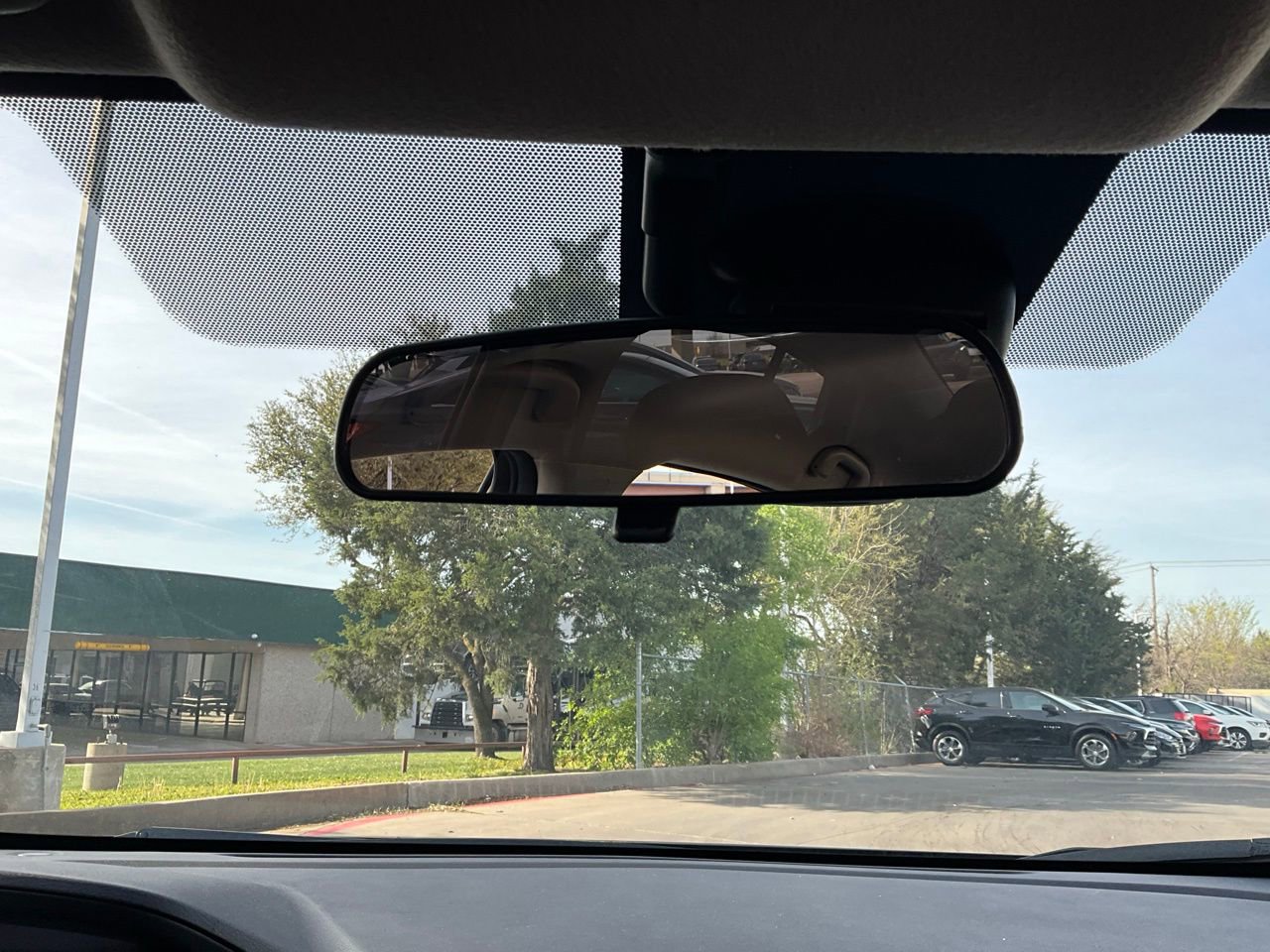 Used 2025 Nissan Versa SV image 17