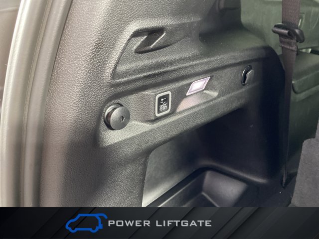 Used 2023 Jeep Grand Cherokee L Altitude AWD/4WD image 35