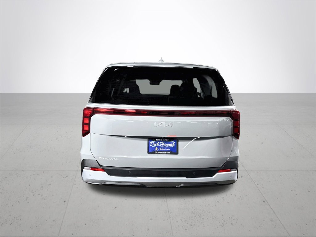 New 2027 Kia Carnival LX FWD image 7