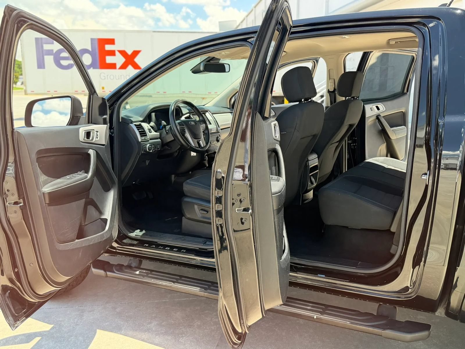 Used 2019 Ford Ranger XLT w/ Equipment Group 302A Luxury RWD image 17
