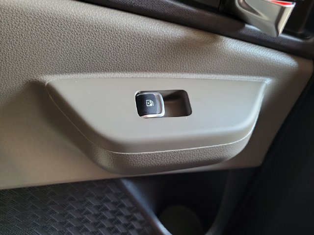 New 2027 Kia Carnival EX FWD image 21