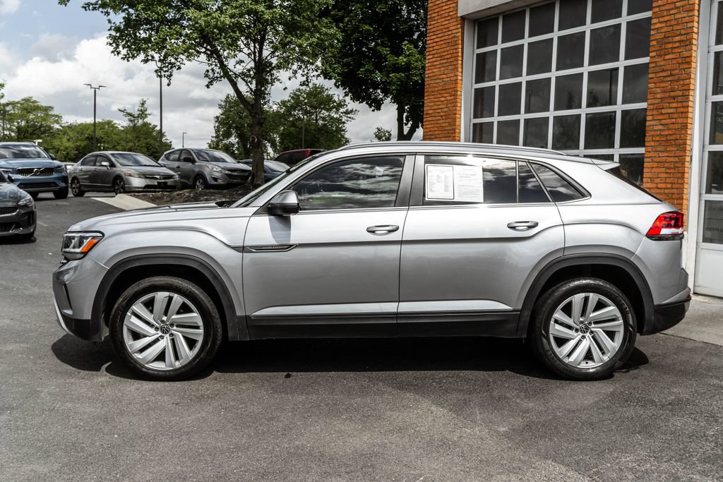 Used 2022 Volkswagen Atlas Cross Sport SE AWD/4WD image 40