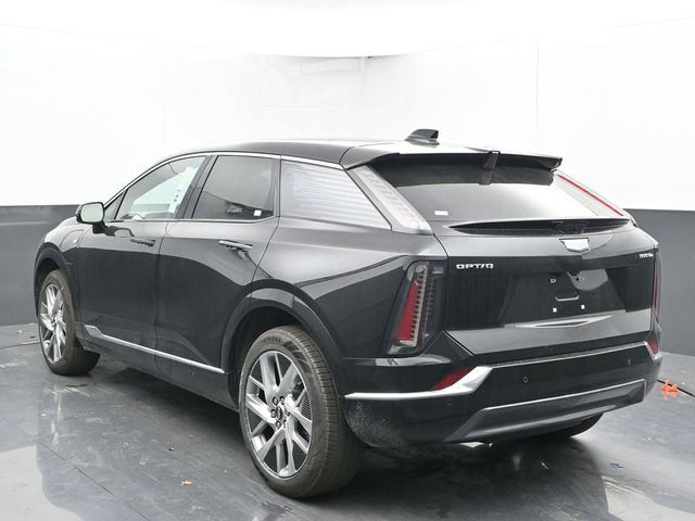 New 2025 Cadillac Optiq Luxury 1 w/ LPO, Floor Liner Package image 7