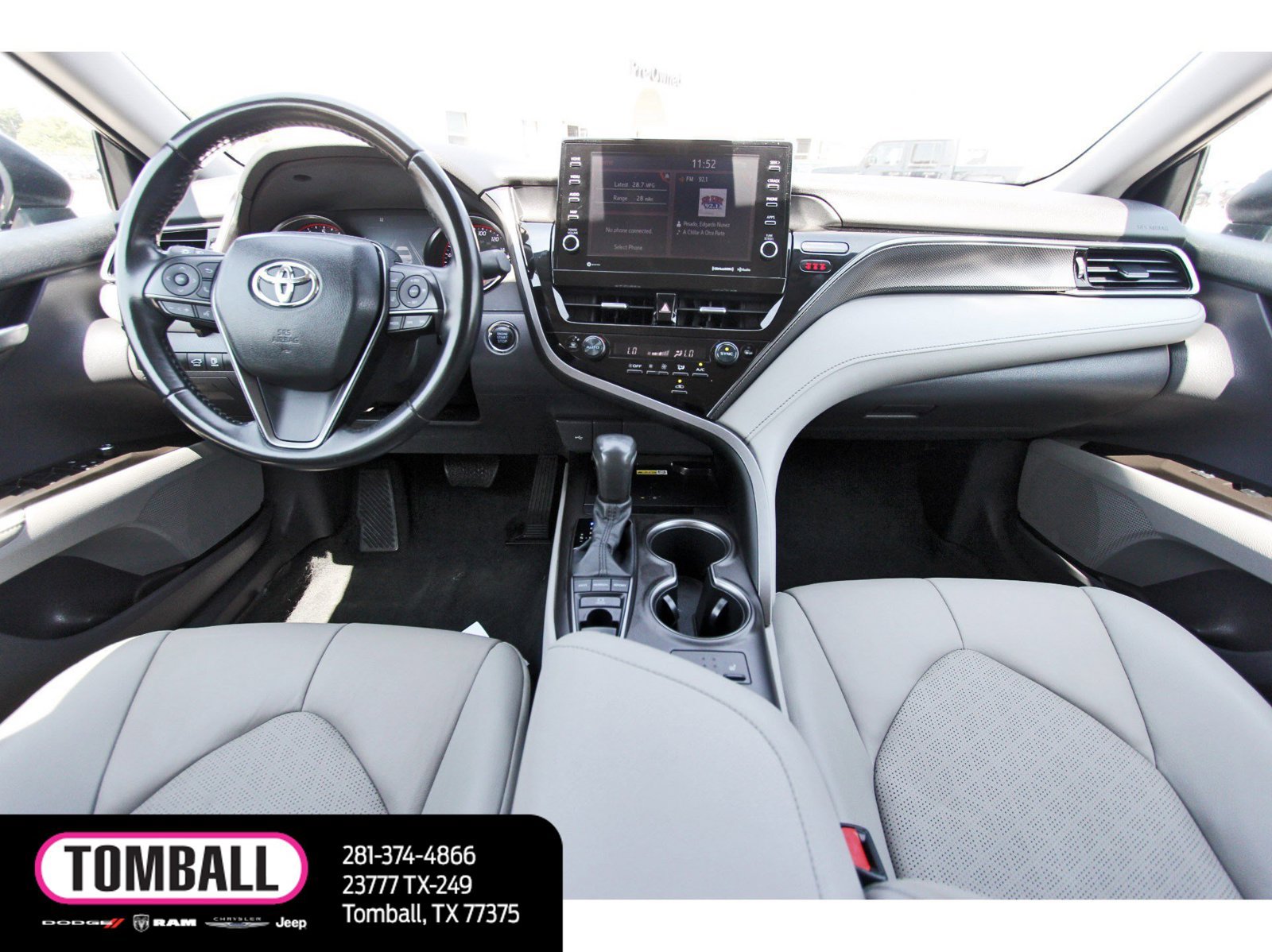 Used 2024 Toyota Camry XSE FWD image 10