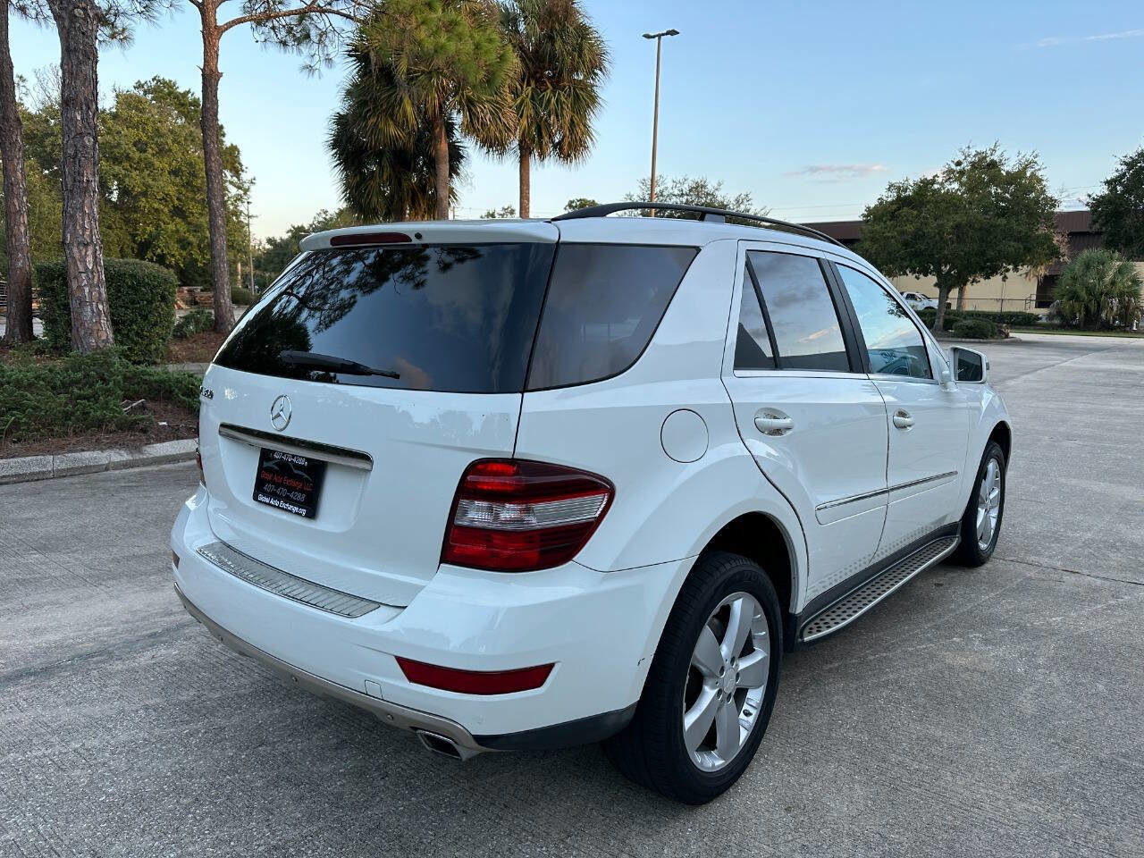 Used 2011 Mercedes-Benz ML 350 2WD image 3