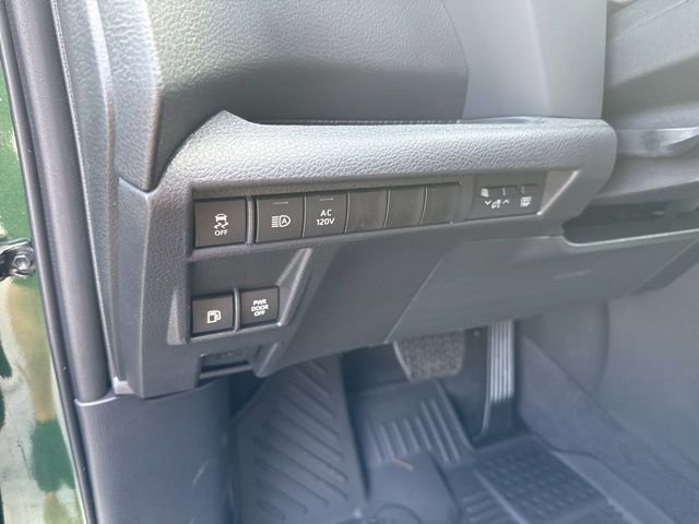 New 2026 Toyota Sienna XLE Woodland Edition AWD/4WD image 23