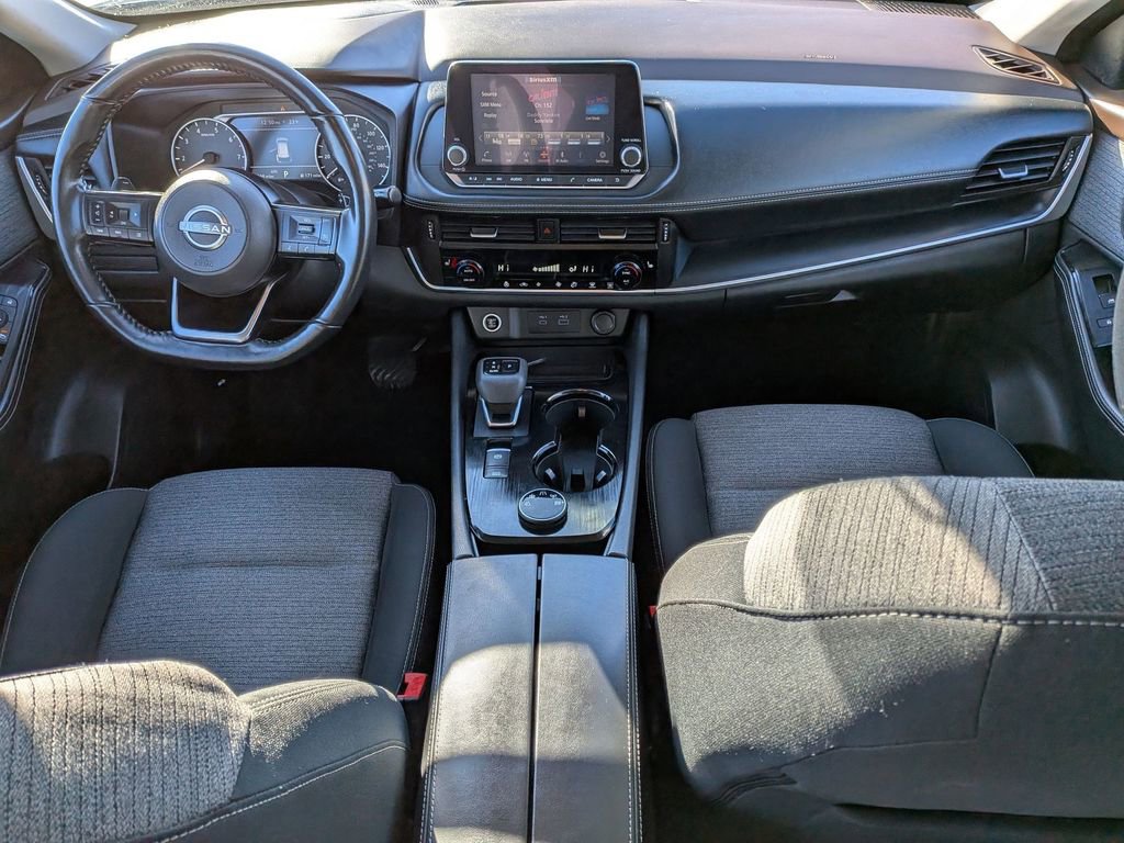 Used 2022 Nissan Rogue S image 17