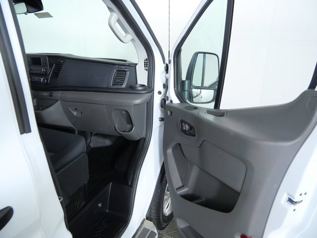 Certified 2025 Ford Transit 250 Low Roof w/ Exterior Upgrade Package RWD image 11