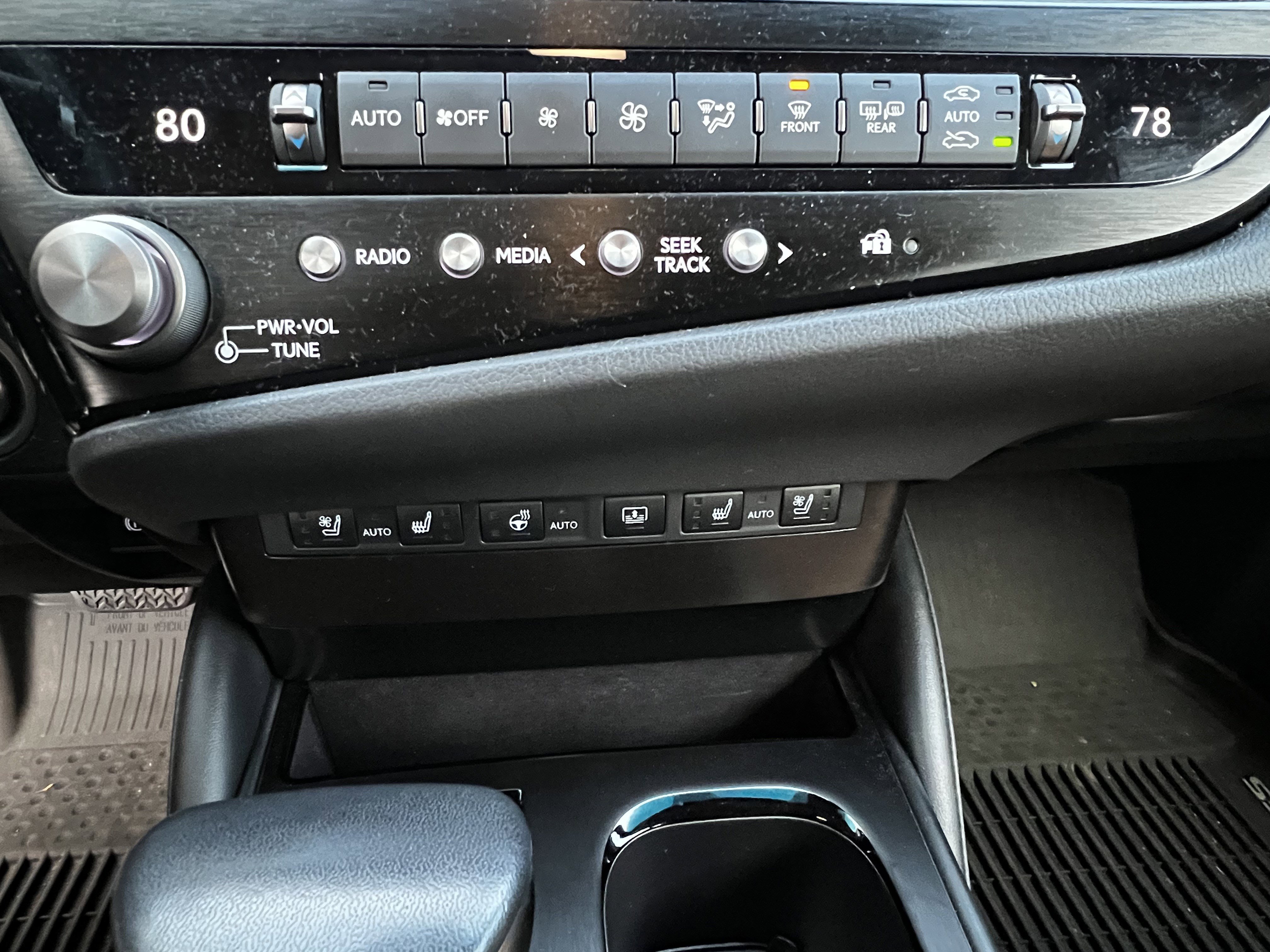 Used 2023 Lexus ES 350 Ultra Luxury image 27