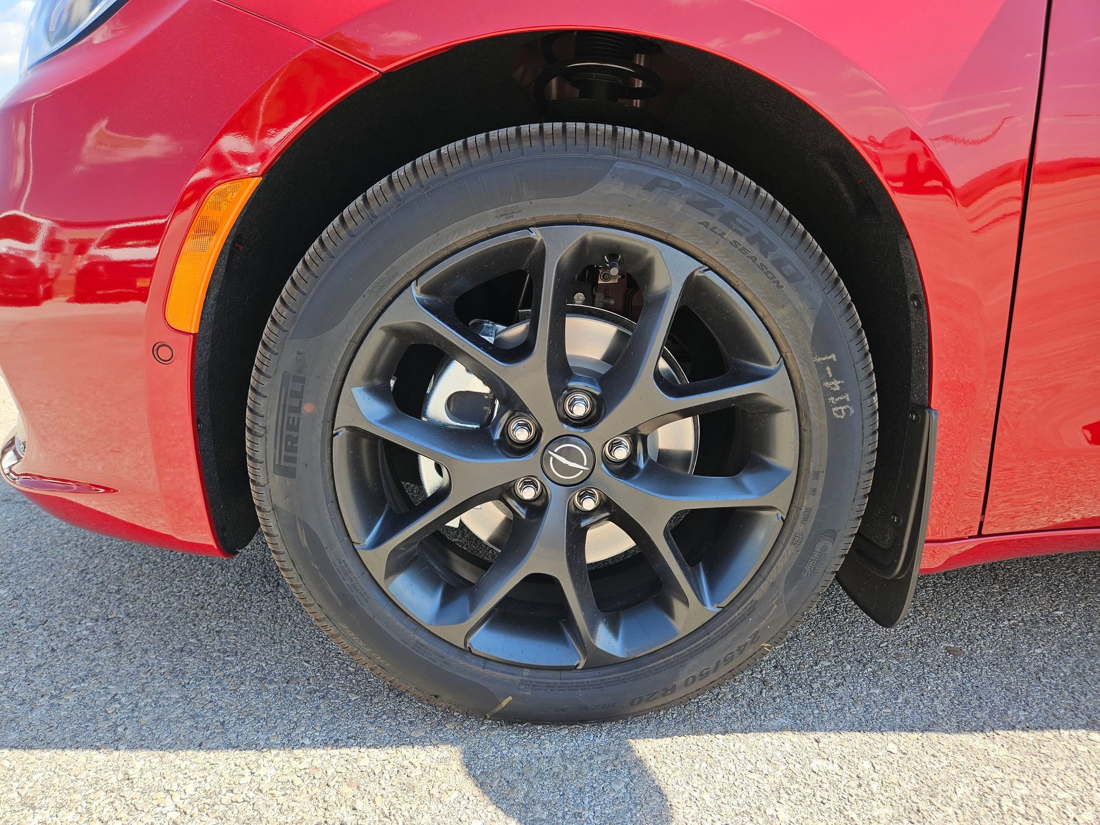 New 2026 Chrysler Pacifica Limited w/ S Appearance Package image 21