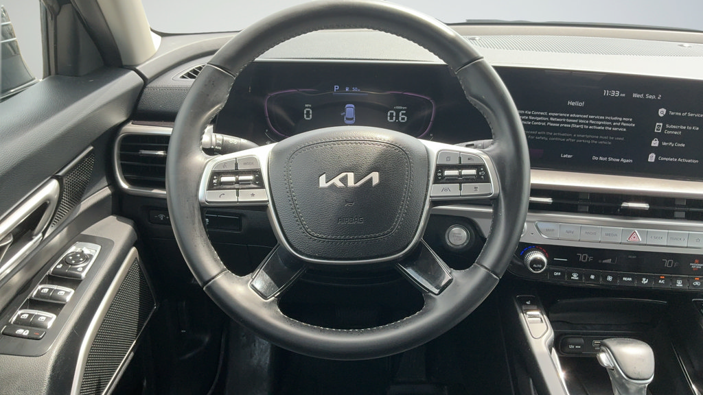 Used 2023 Kia Telluride S w/ S Sunroof Package FWD image 9