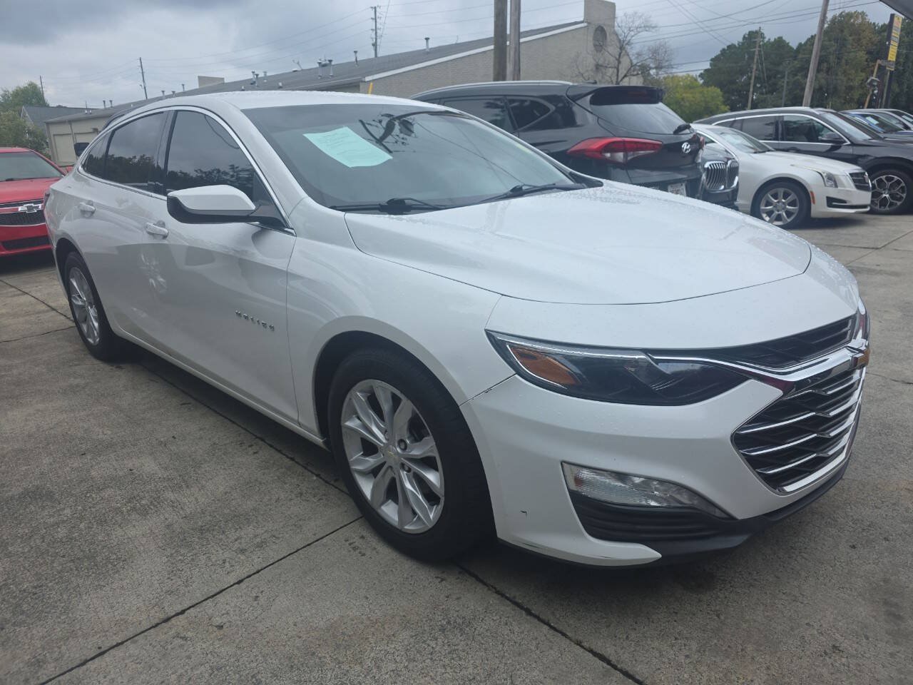 Used 2020 Chevrolet Malibu LT FWD image 4