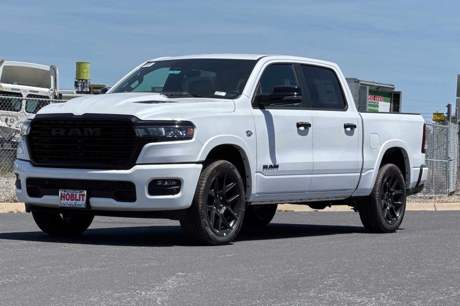 New 2026 RAM 1500 Laramie w/ Night Edition AWD/4WD image 7