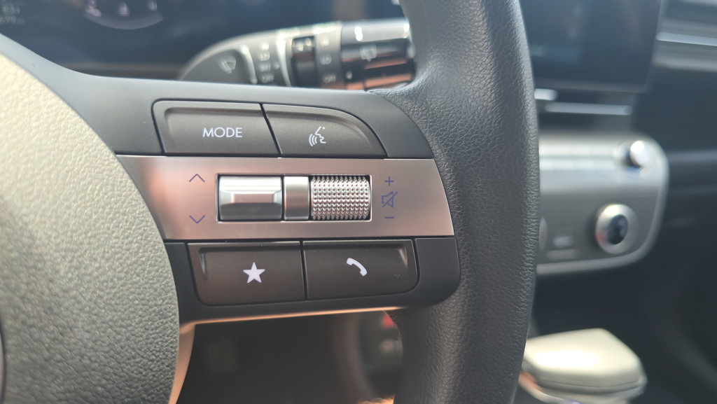 Certified 2026 Hyundai Kona SE AWD/4WD image 23