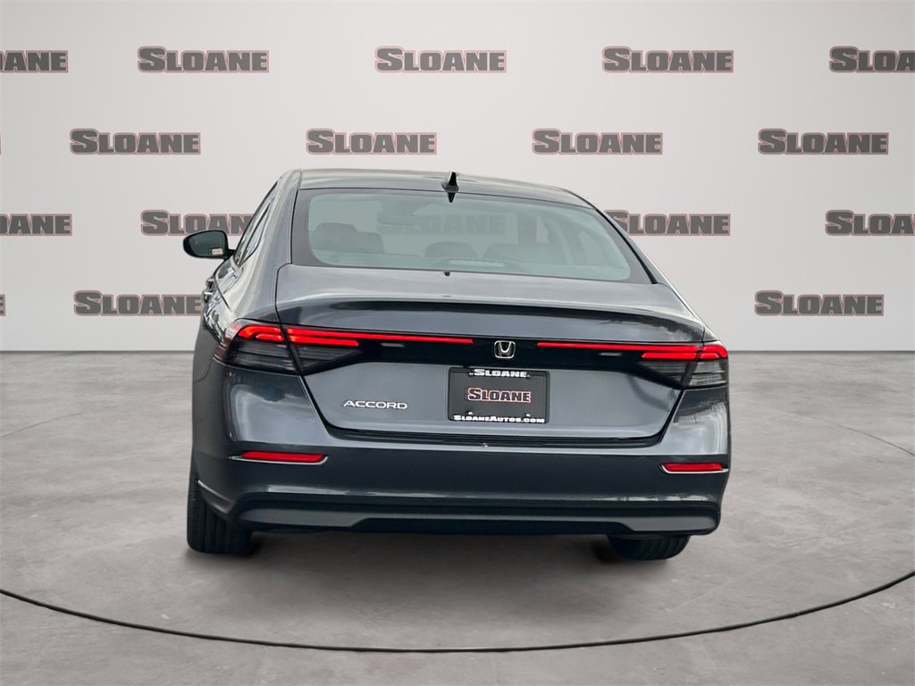 New 2025 Honda Accord SE image 4