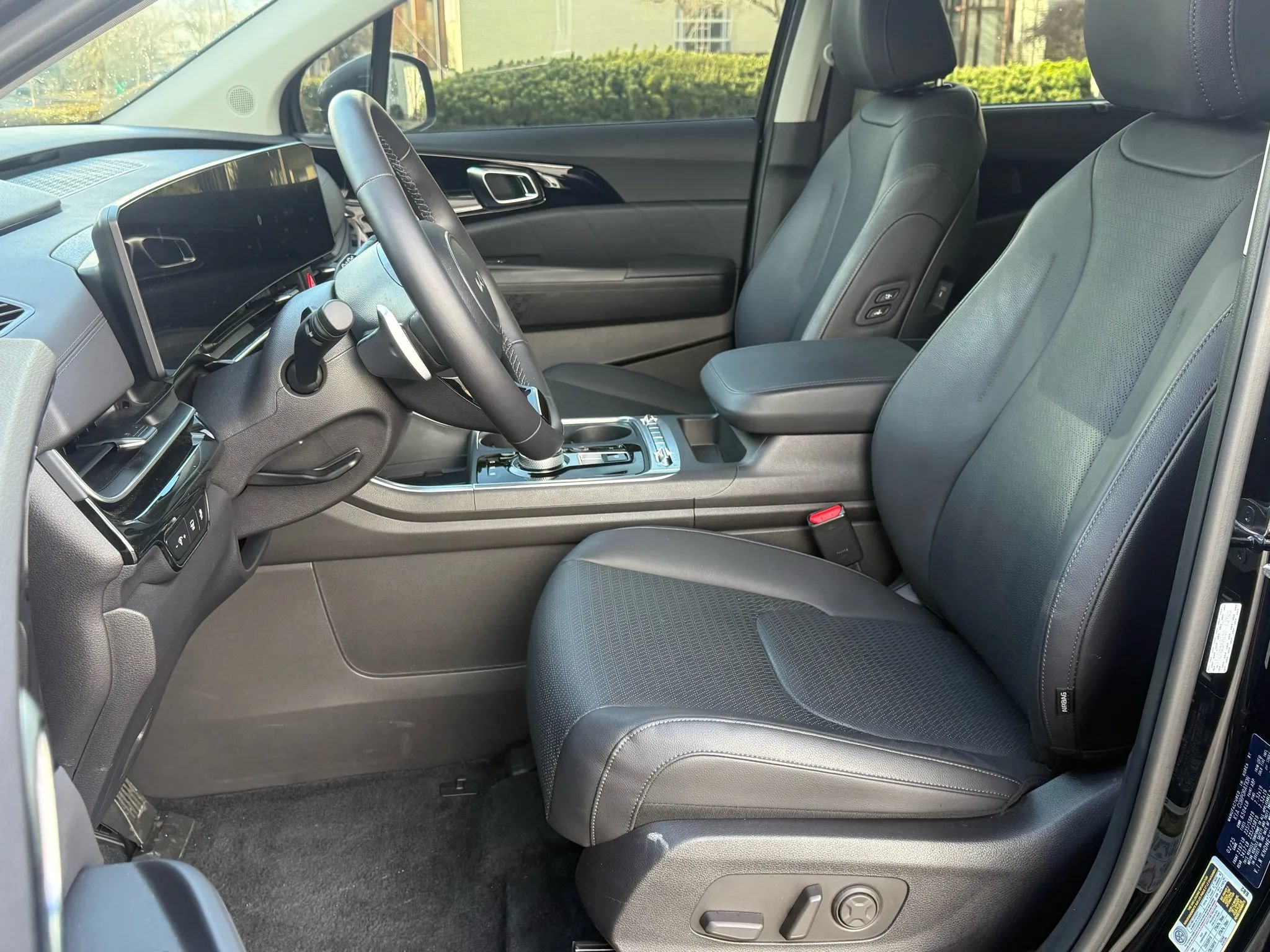 Used 2025 Kia Carnival SX Prestige FWD image 15