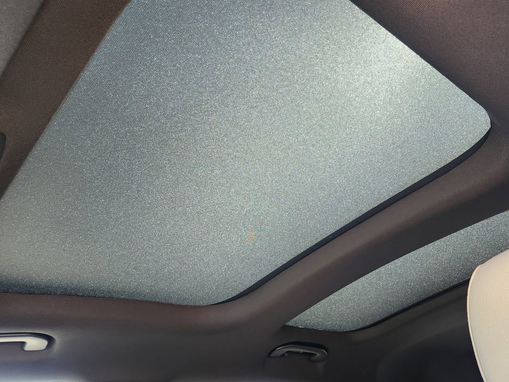 New 2026 Mercedes-Benz GLB 250 4MATIC image 24