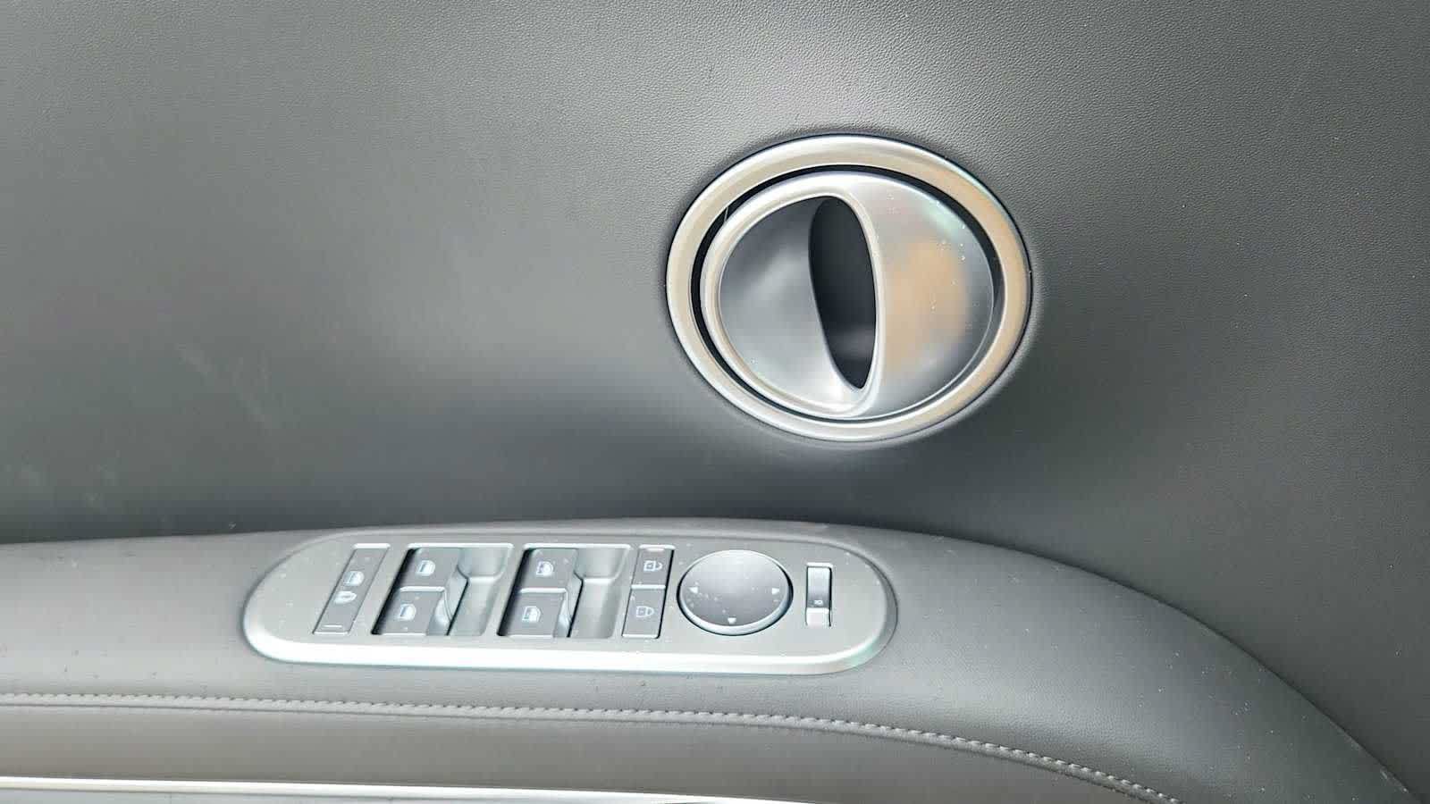 New 2026 Hyundai Palisade FWD Hybrid image 21