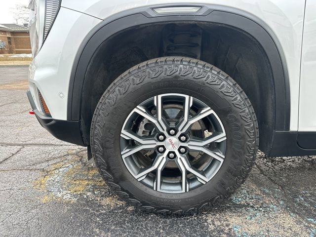 Used 2024 GMC Acadia AT4 image 23