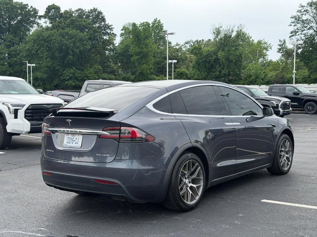 Used 2020 Tesla Model X Long Range AWD/4WD image 4