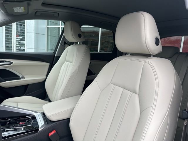 New 2026 Audi Q5 Premium Plus image 10
