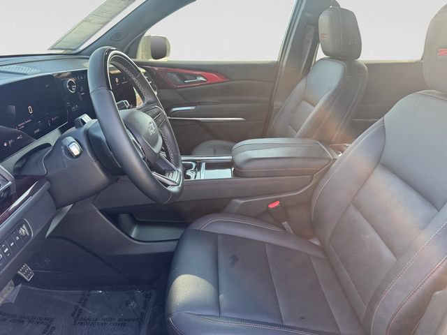 Used 2025 Chevrolet Traverse Z71 w/ Enhanced Driving Package AWD/4WD image 11