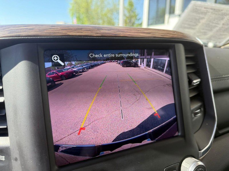 Used 2019 RAM 1500 Laramie image 31