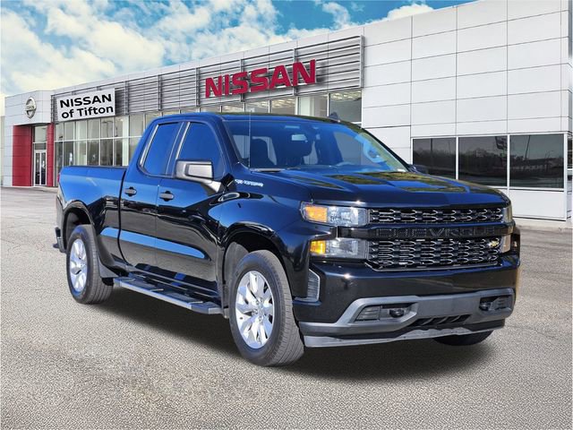 Used 2021 Chevrolet Silverado 1500 Custom image 1