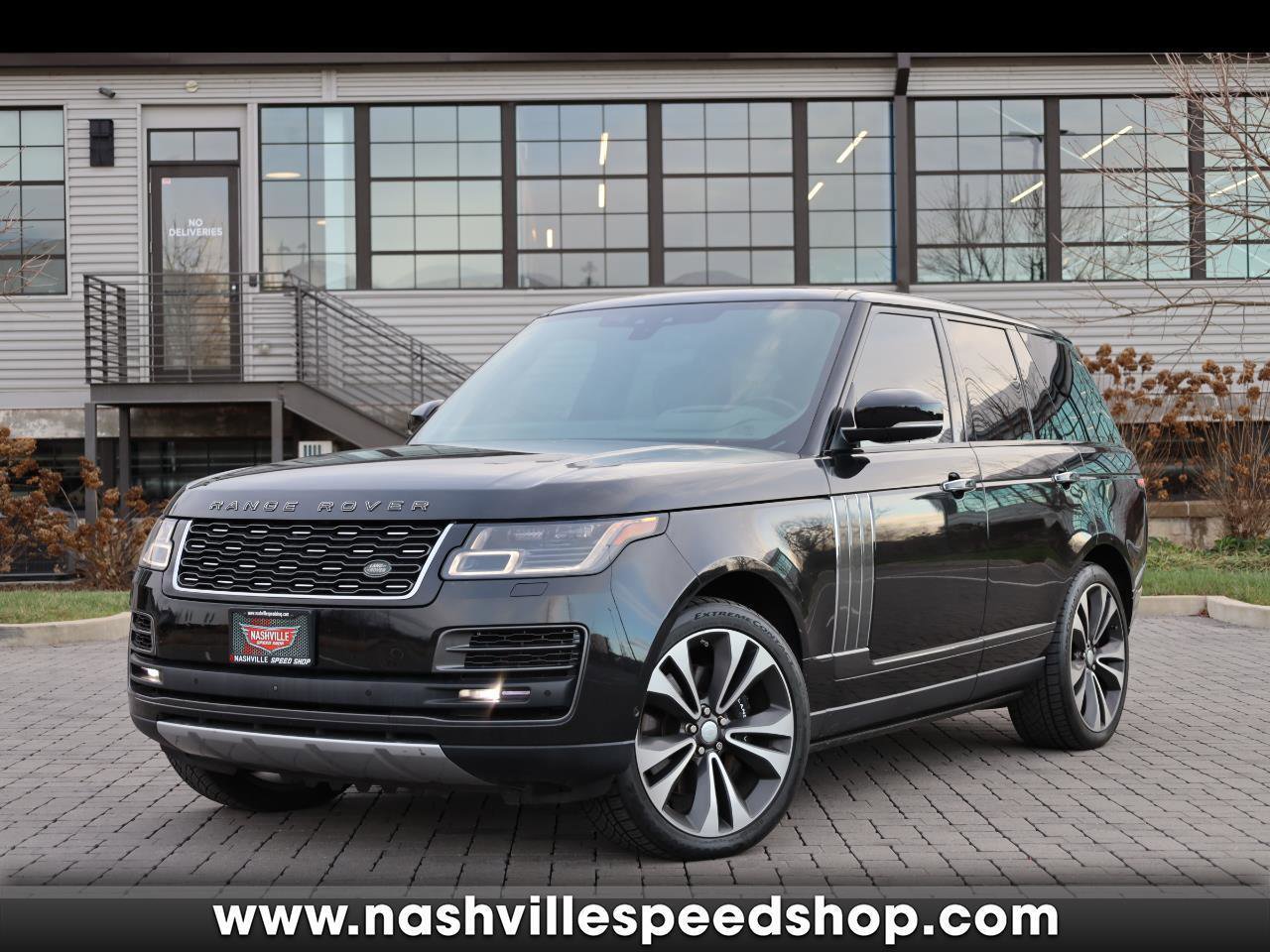 Used 2020 Land Rover Range Rover SV Autobiography Dynamic image 1