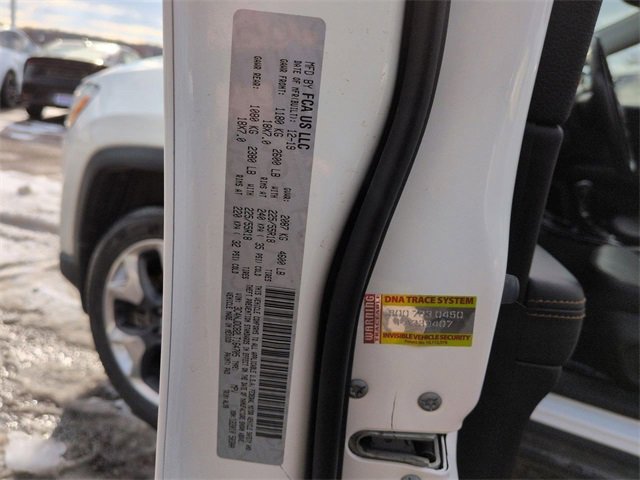 Used 2020 Jeep Compass Limited image 28