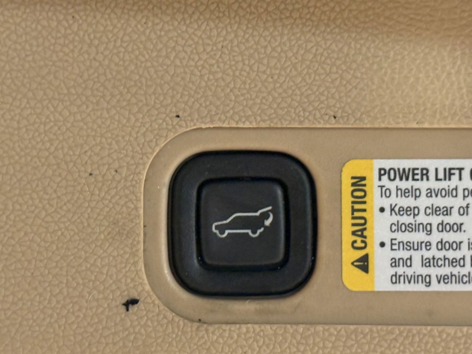 Used 2007 GMC Yukon XL Denali image 22