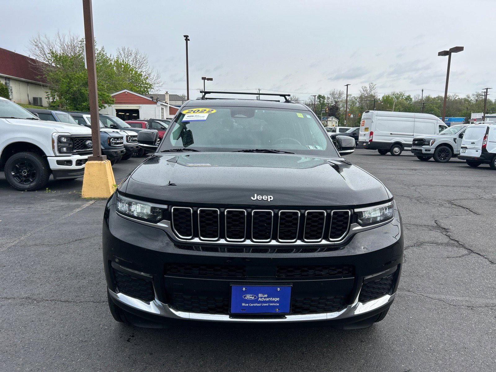 Used 2022 Jeep Grand Cherokee L Limited AWD/4WD image 24