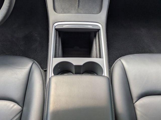 Used 2021 Tesla Model 3 Standard Range Plus image 19