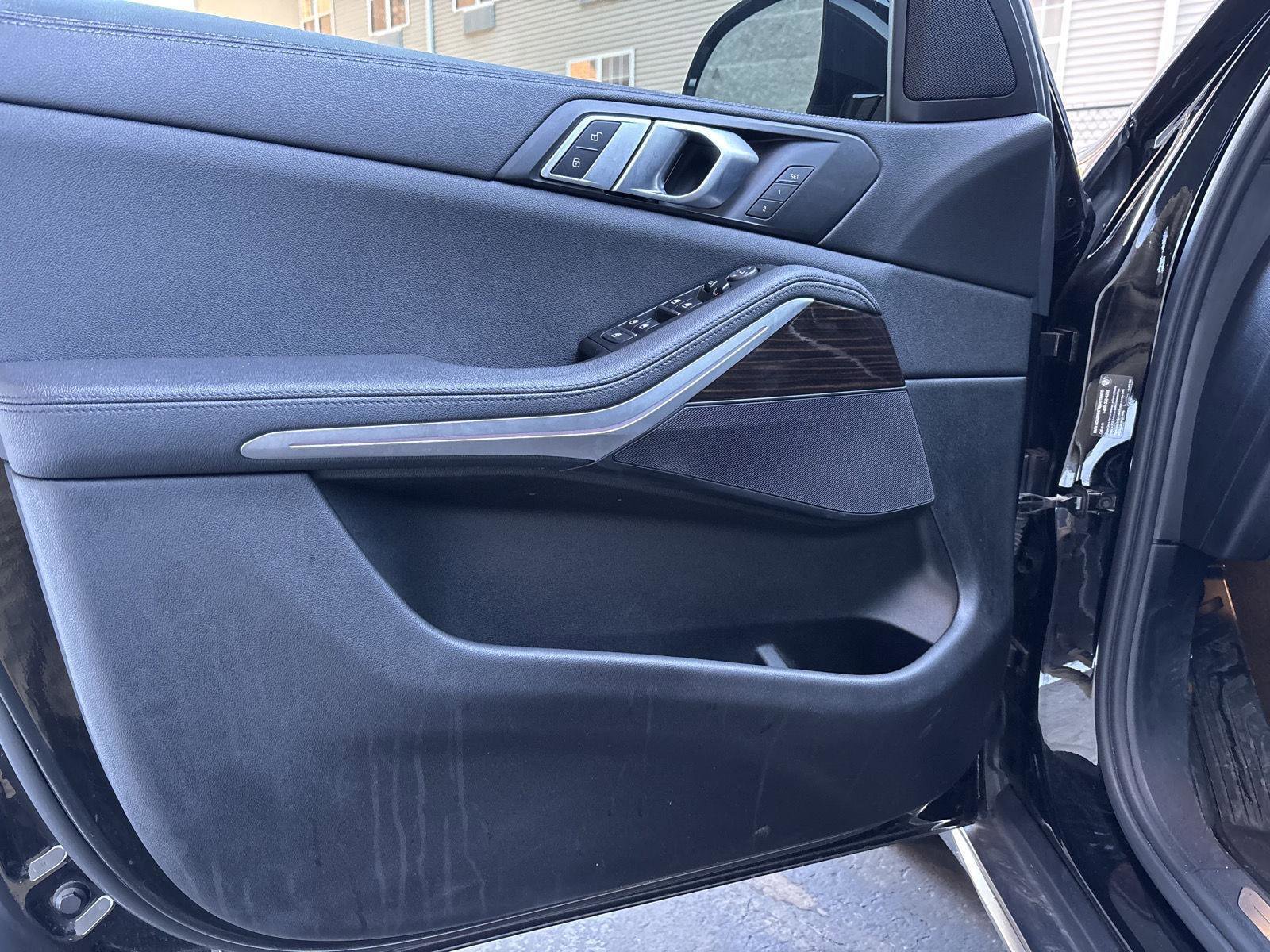 Used 2020 BMW X5 xDrive40i w/ Convenience Package image 12