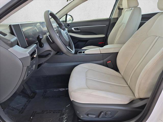 Used 2025 Hyundai Sonata SEL FWD image 15