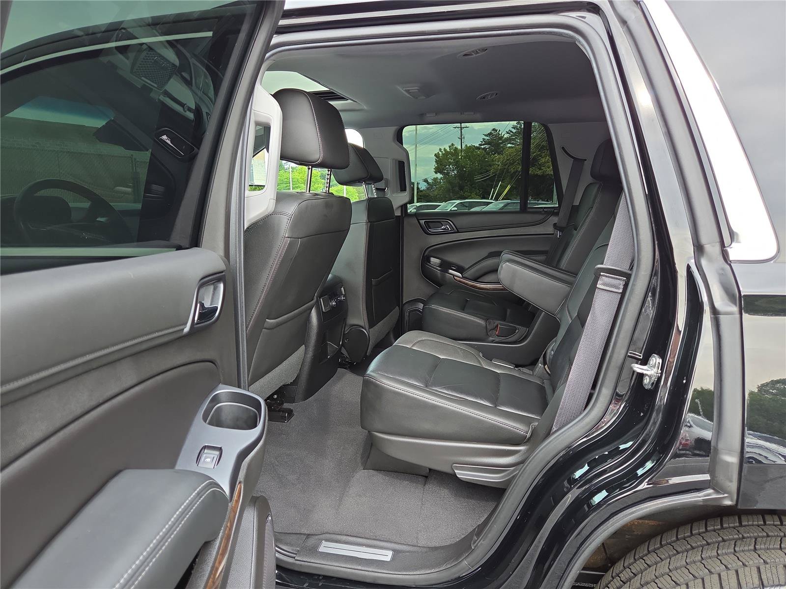 Used 2019 Chevrolet Tahoe LT w/ Max Trailering Package AWD/4WD image 23
