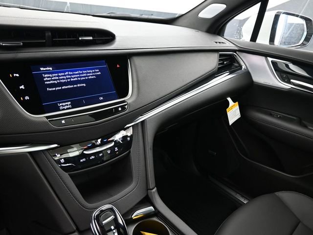 New 2026 Cadillac XT5 Premium Luxury w/ Driver Assist Package image 17
