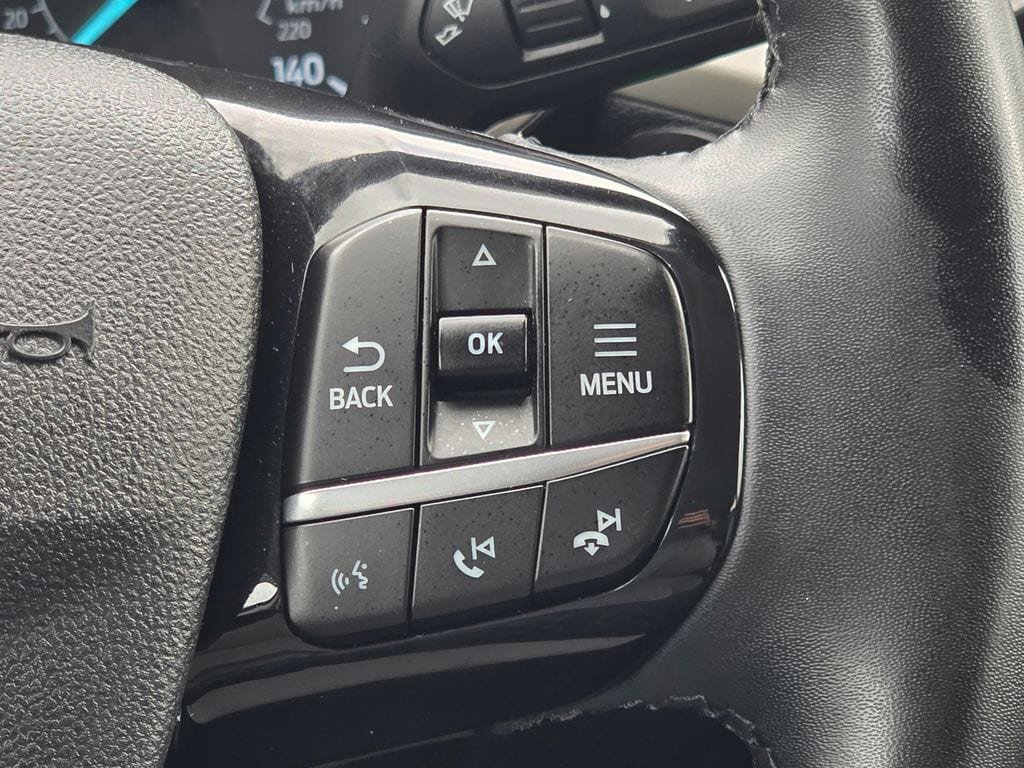 Used 2022 Ford Escape SE w/ SE Sport Appearance Package AWD/4WD image 18
