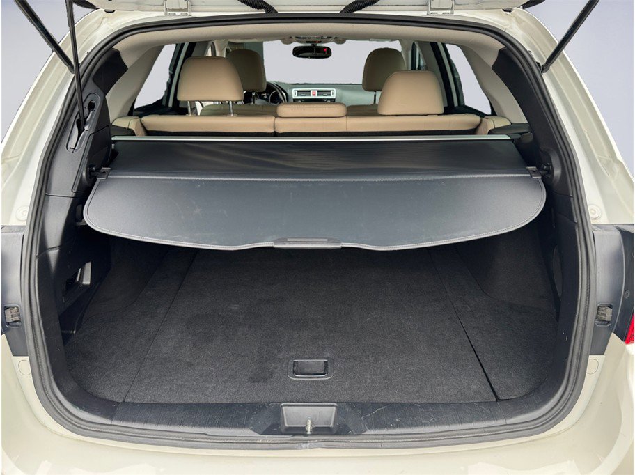 Used 2015 Subaru Outback 2.5i Limited AWD/4WD image 25