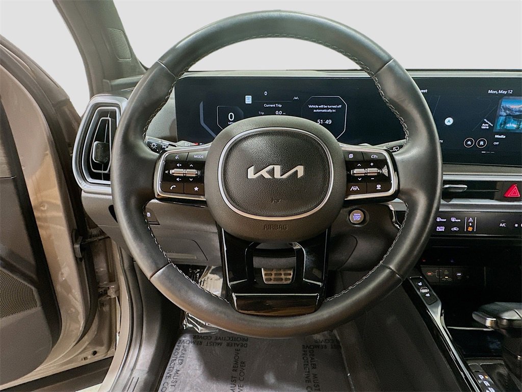 Used 2024 Kia Sorento SX Prestige image 11