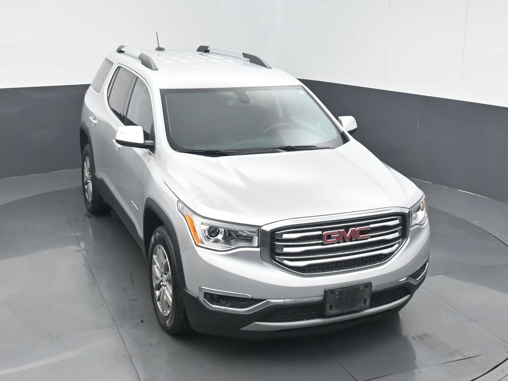Used 2017 GMC Acadia SLE image 3